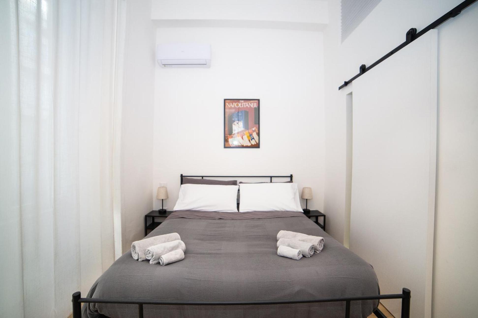 B&B 4Cella Napoli Esterno foto